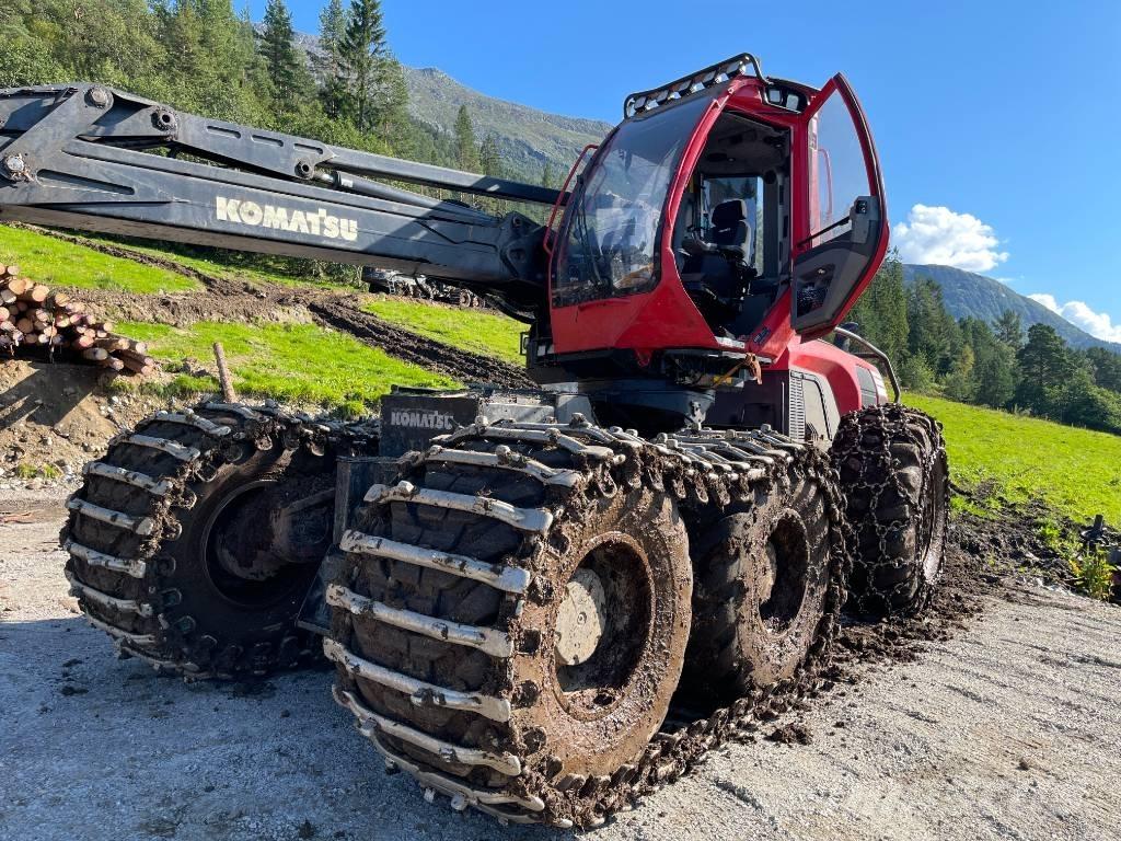 Komatsu 951 Harversteri