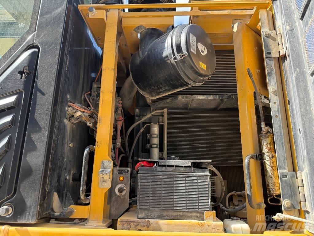 CAT 335 F L CR Bageri gusjeničari