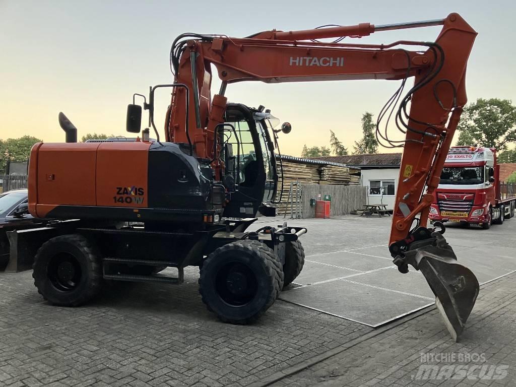 Hitachi ZX140-5B Bageri na kotačima