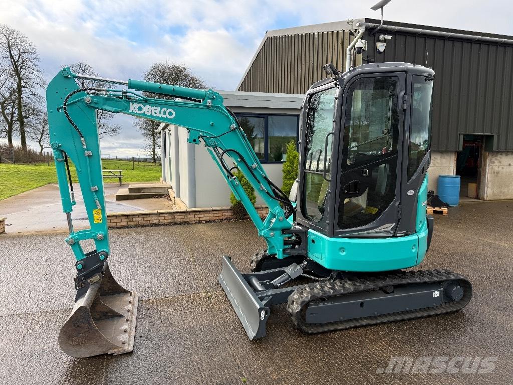 Kobelco SK26-7 Mini bageri <7t