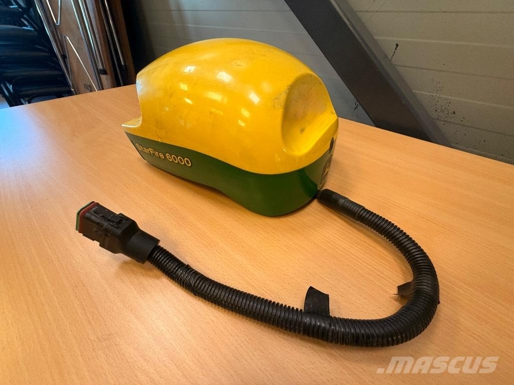 John Deere 7290 R Traktori