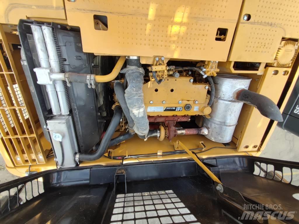 CAT 320D2 Bageri gusjeničari