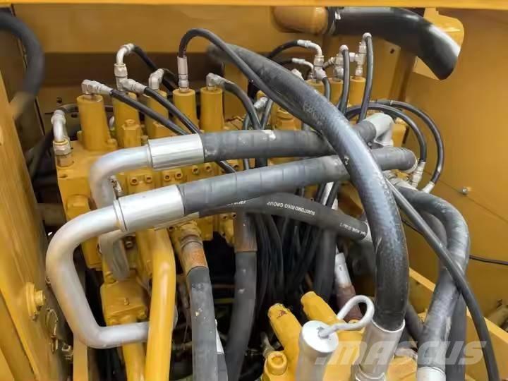 CAT 320 C Bageri gusjeničari