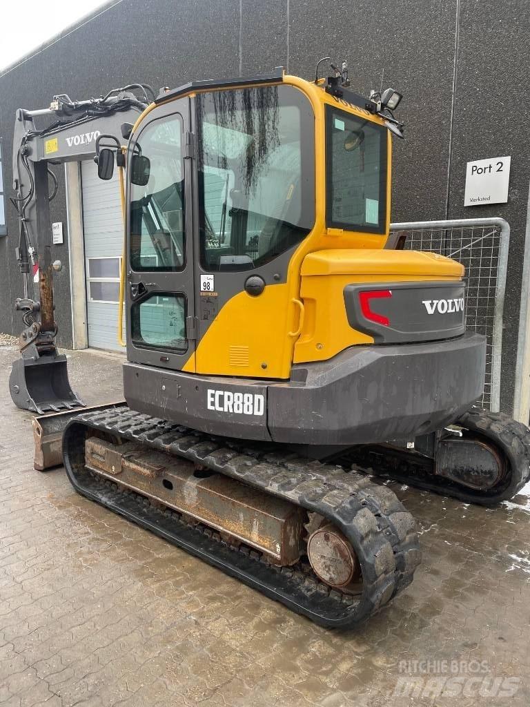 Volvo ECR88D Midi bageri 7t – 12t