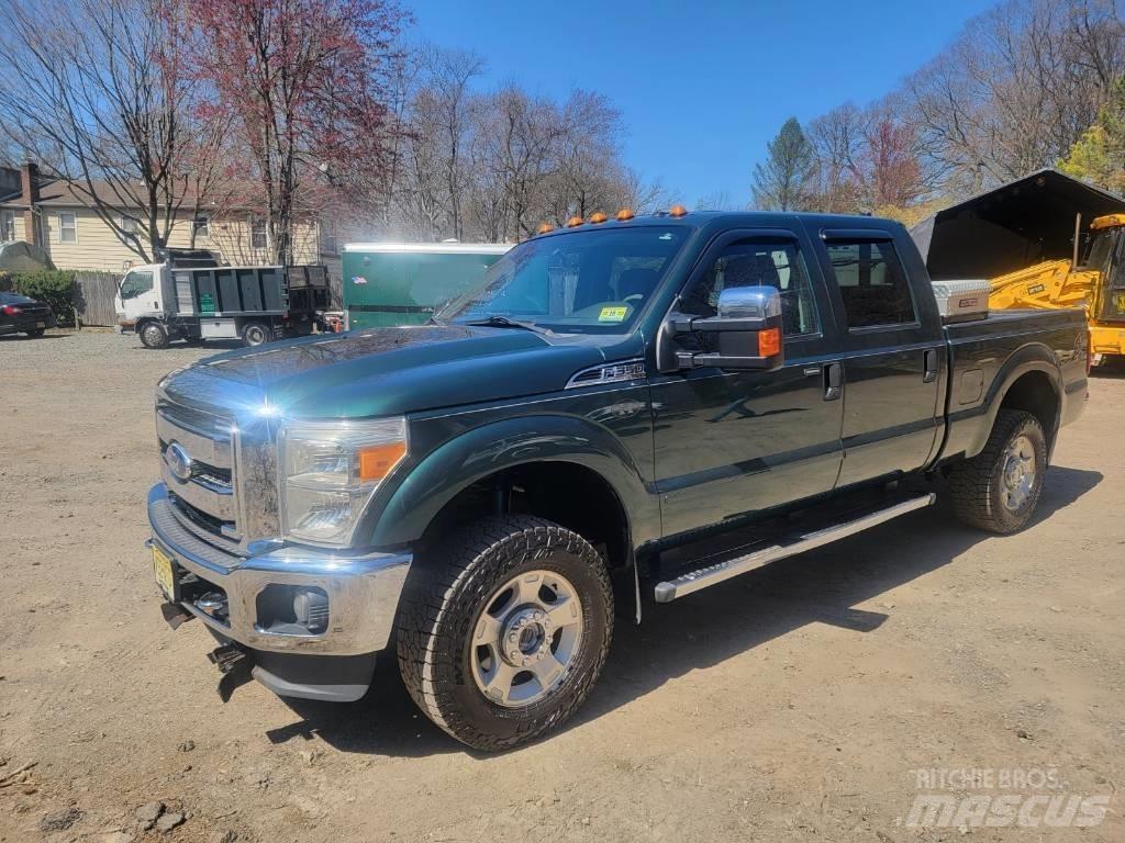 Ford F350 XLT Kiperi