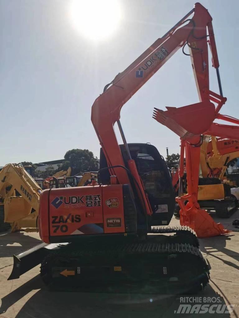 Hitachi ZX 70 Mini bageri <7t