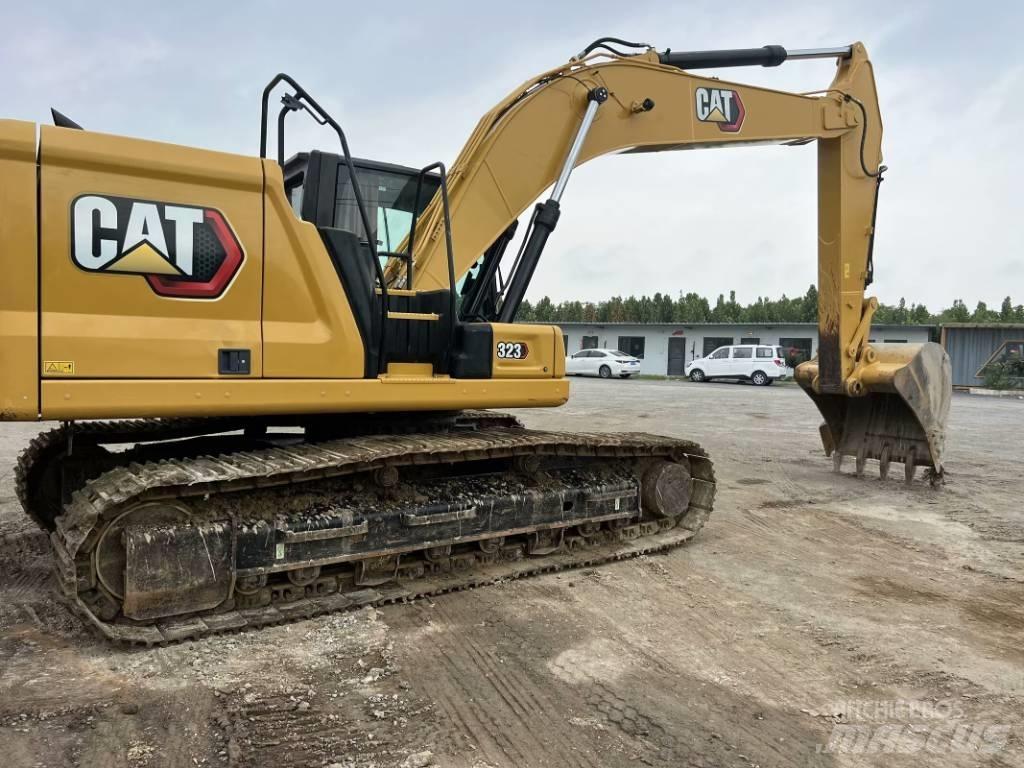 CAT 323 GC Bageri gusjeničari