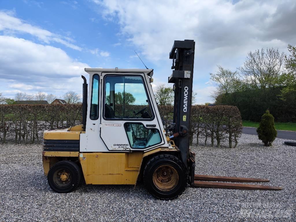 Daewoo D 40 S Dizelski viličari