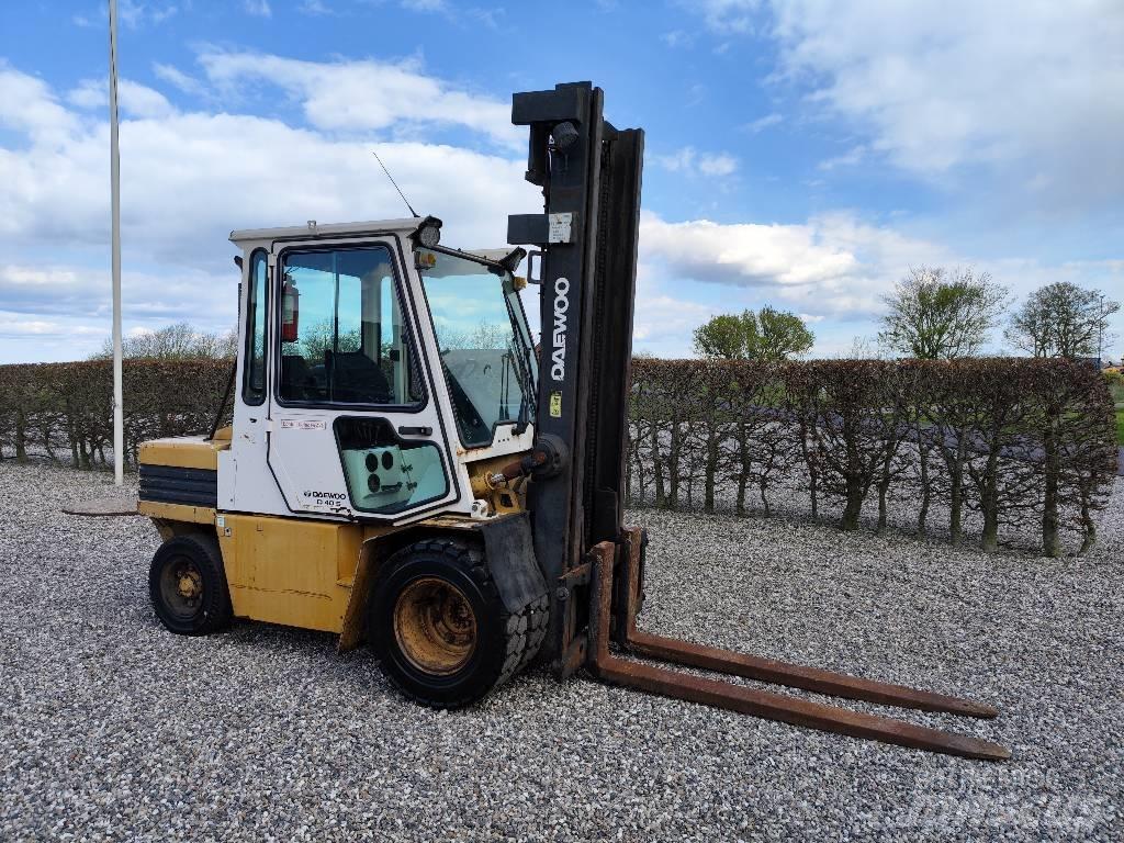 Daewoo D 40 S Dizelski viličari