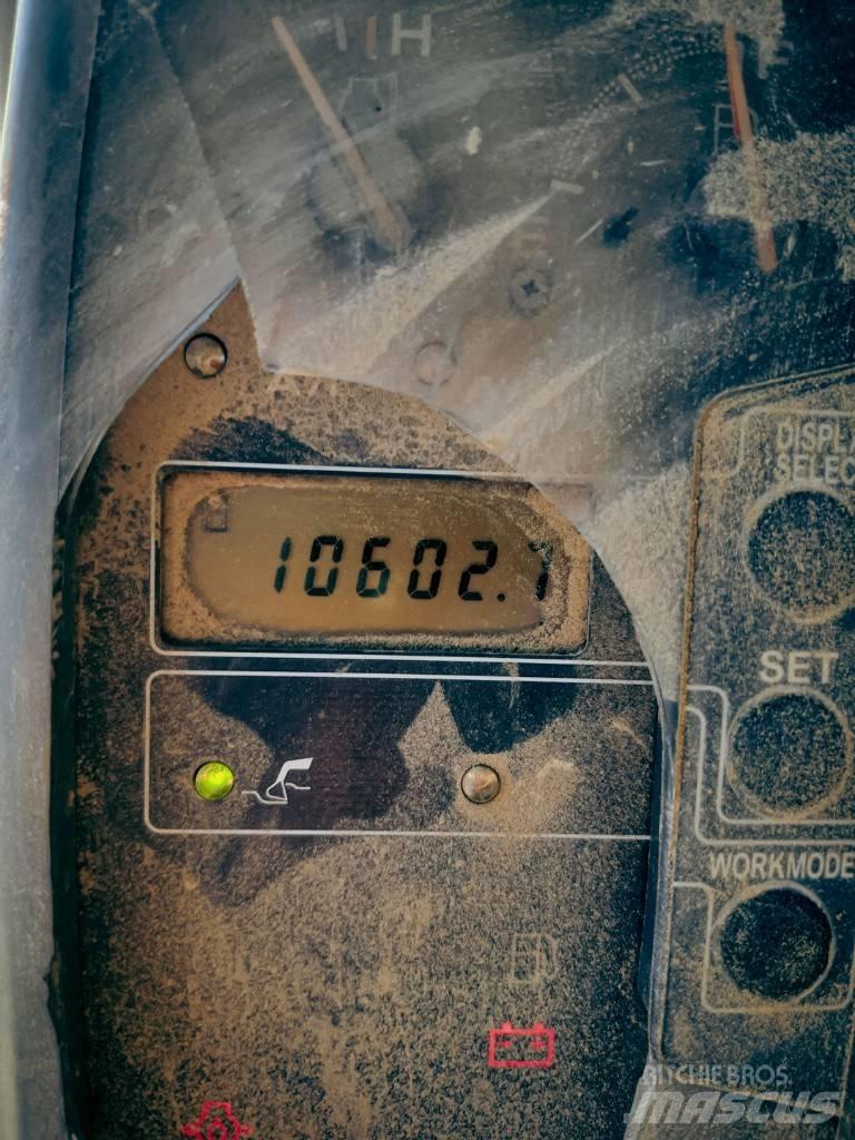 John Deere 330 CLC Bageri gusjeničari