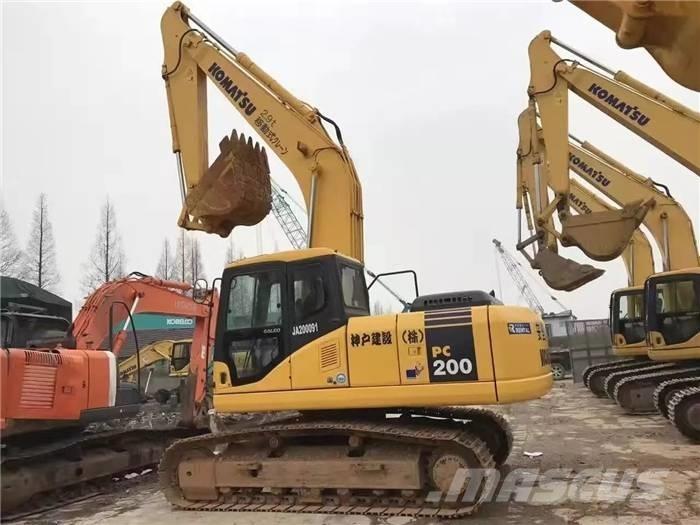 Komatsu PC 200-7 Bageri gusjeničari