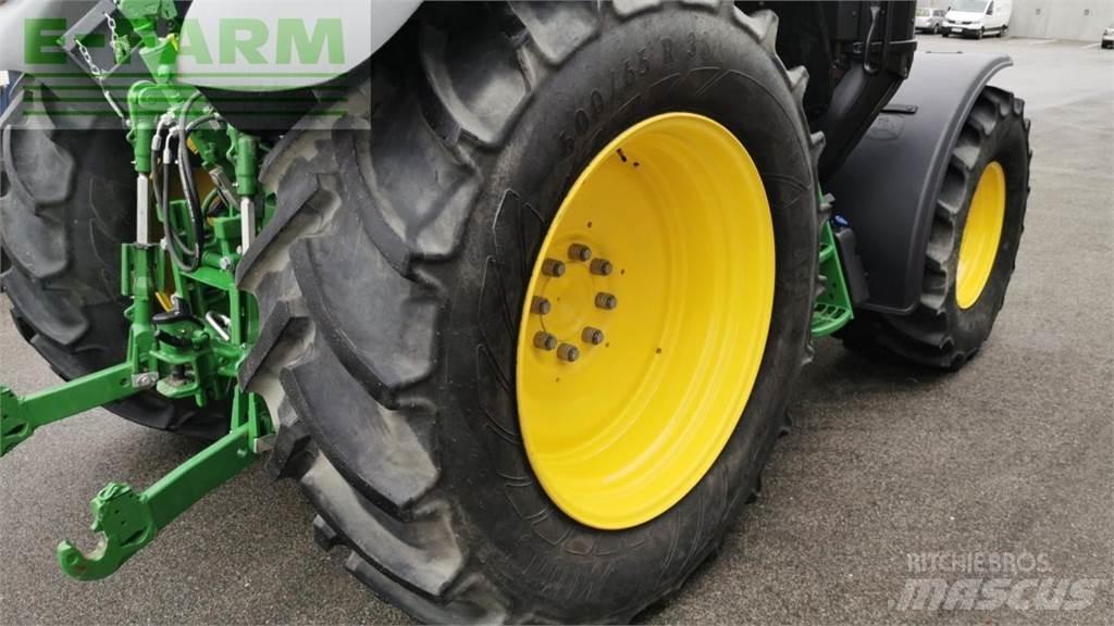 John Deere 6120M Traktori