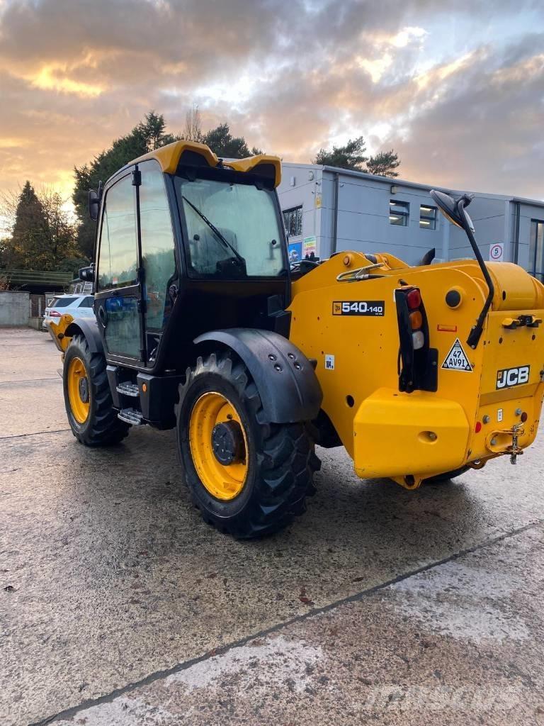 JCB 540-140 Teleskopski viličari