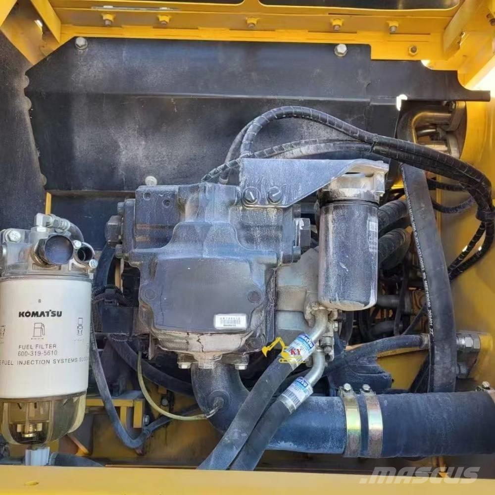 Komatsu PC 210-8 Bageri gusjeničari