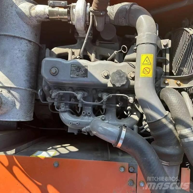 Hitachi ZX 160 Bageri gusjeničari