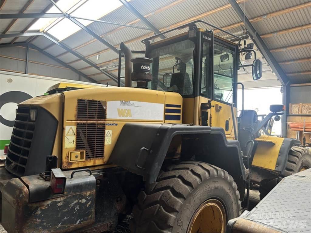 Komatsu WA250PZ-5 Utovarivači na kotačima