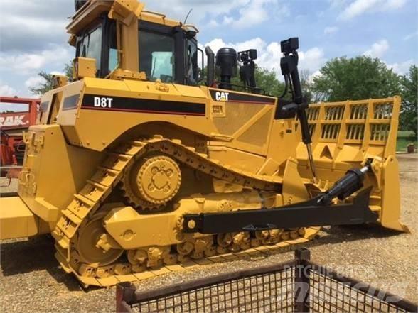 CAT D8T Buldožeri gusjeničari