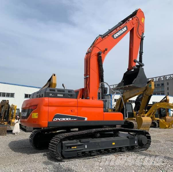 Doosan 300LC-9C Bageri gusjeničari