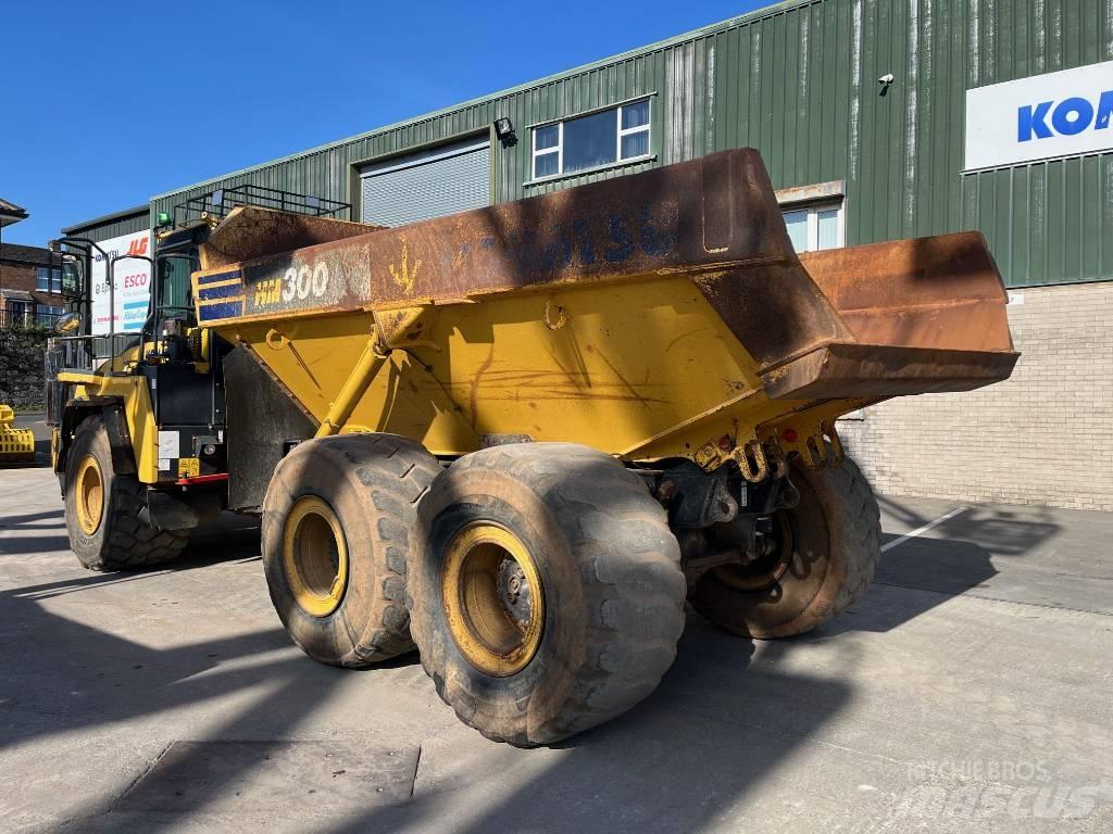 Komatsu HM 300-3 Zglobni demperi