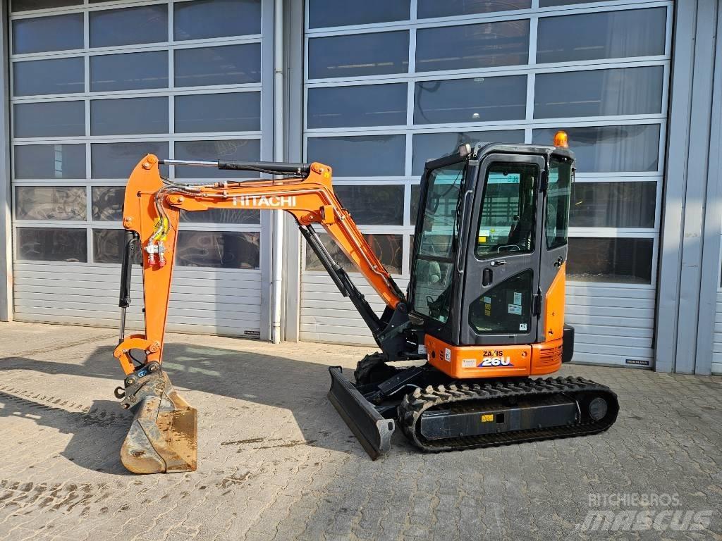 Hitachi ZX26U-6 Mini bageri <7t