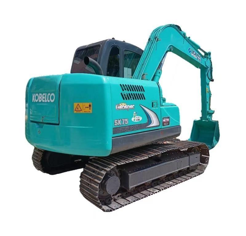 Kobelco SK 75 Bageri gusjeničari