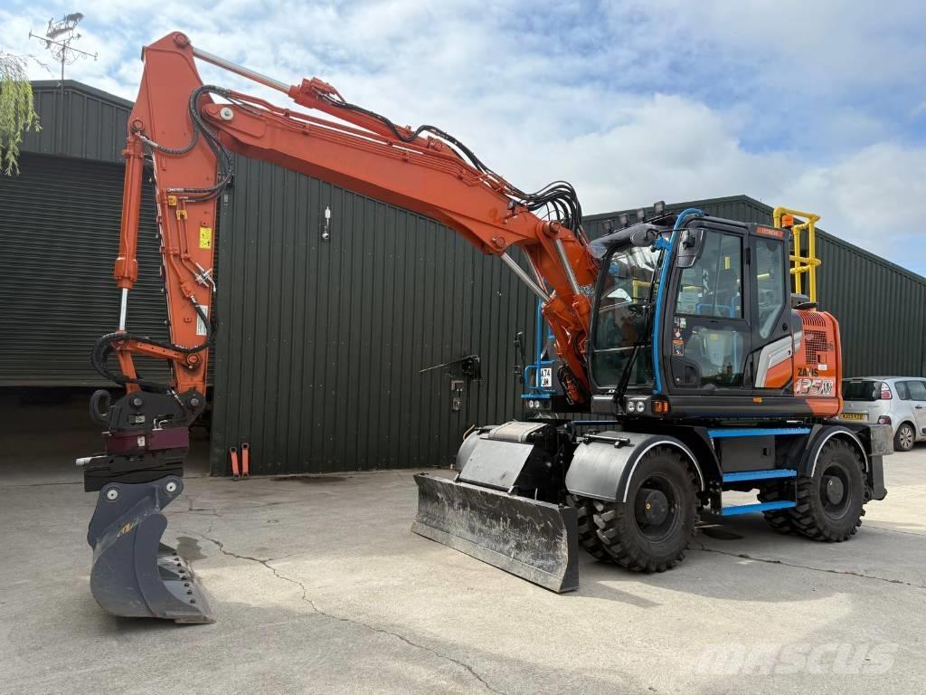 Hitachi ZX 135 W-7 Bageri na kotačima