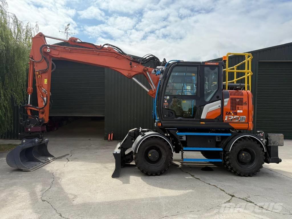 Hitachi ZX 135 W-7 Bageri na kotačima