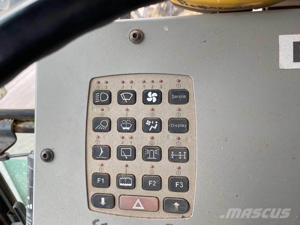 New Holland F156.6 Grejderi