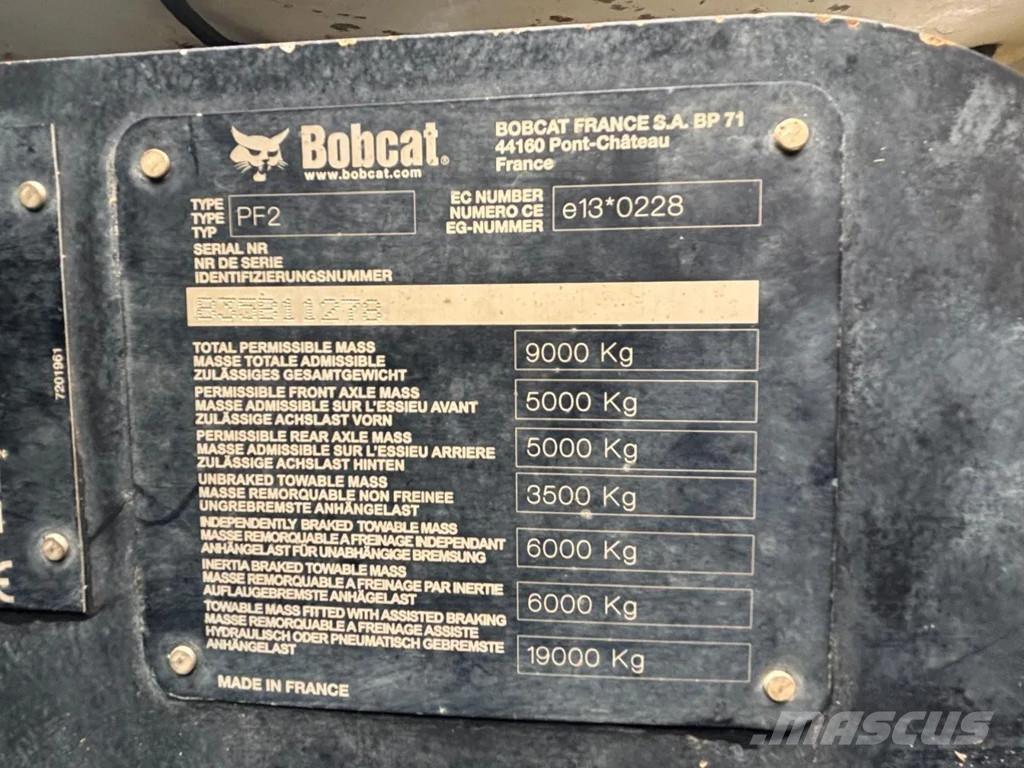 Bobcat TL470X Poljoprivredni teleskopski utovarivači