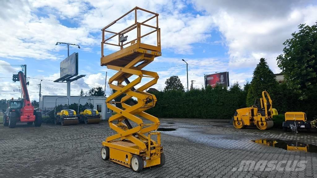 SkyJack SJ III 3226 Škaraste platforme