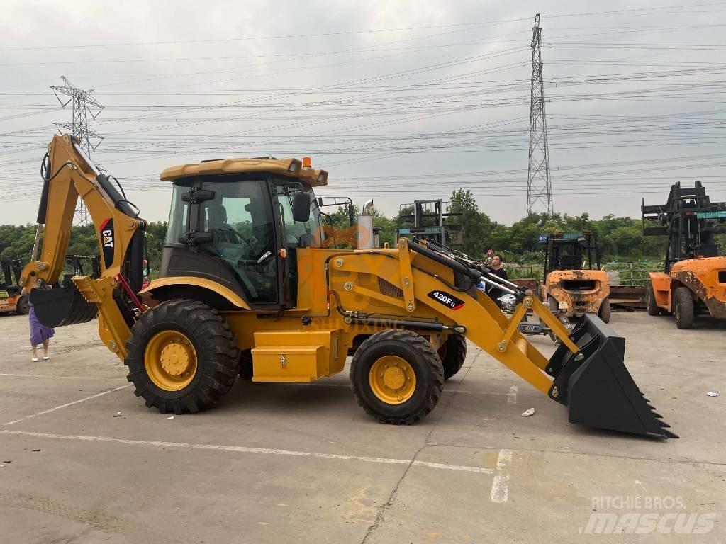 CAT 420 F Utovarni rovokopači