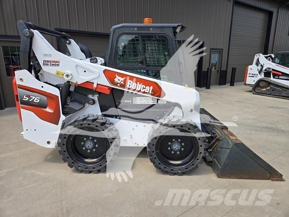 Bobcat S76 Skid steer mini utovarivači