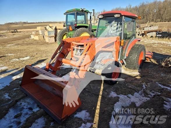 Kubota L4240 Traktori