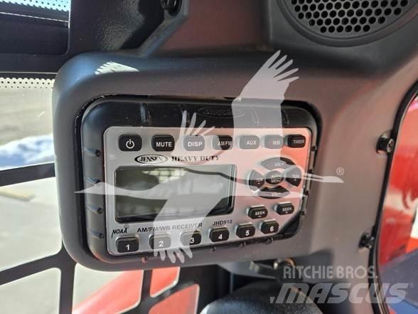 Kubota SSV75 Skid steer mini utovarivači