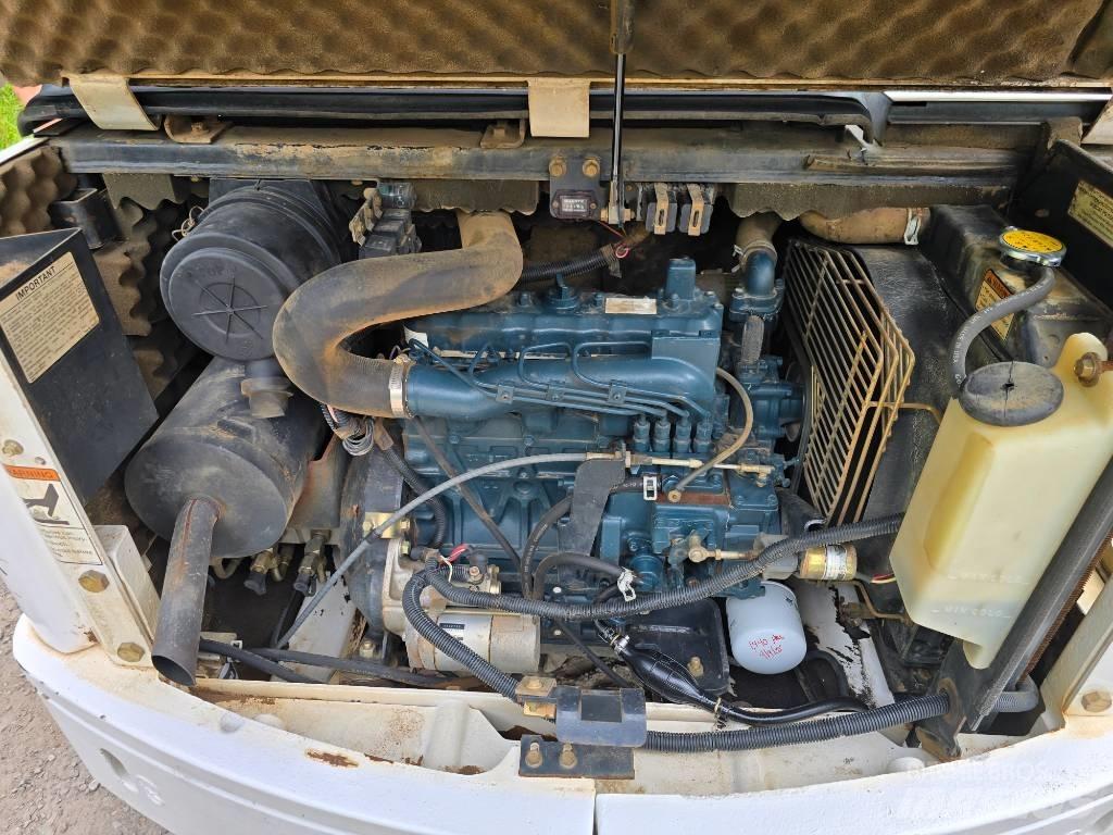 Bobcat X 331 Mini bageri <7t
