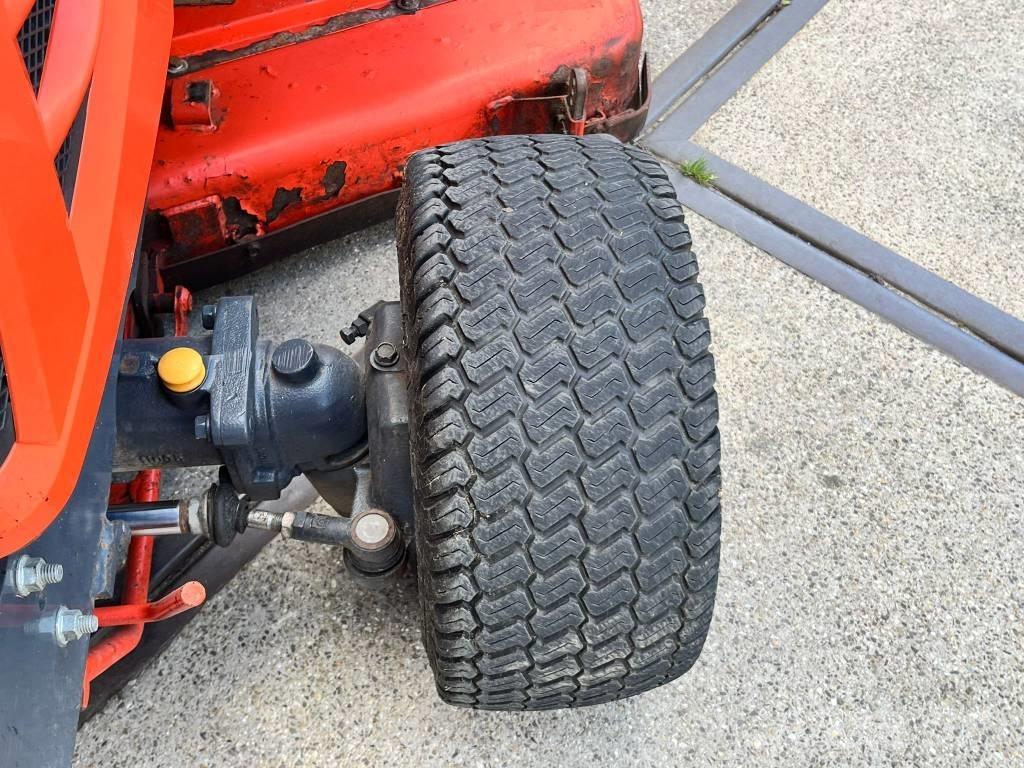 Kubota BX 2350 Kompaktni (mali) traktori