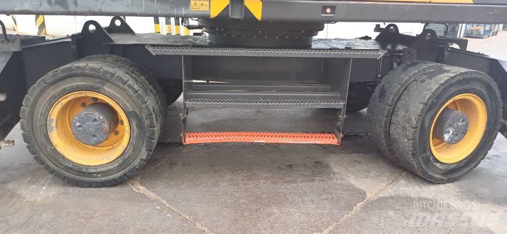 Volvo EW 240 E Bageri na kotačima