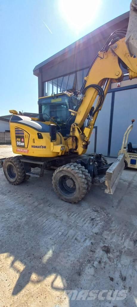 Komatsu PW 98 MR-11 Bageri na kotačima