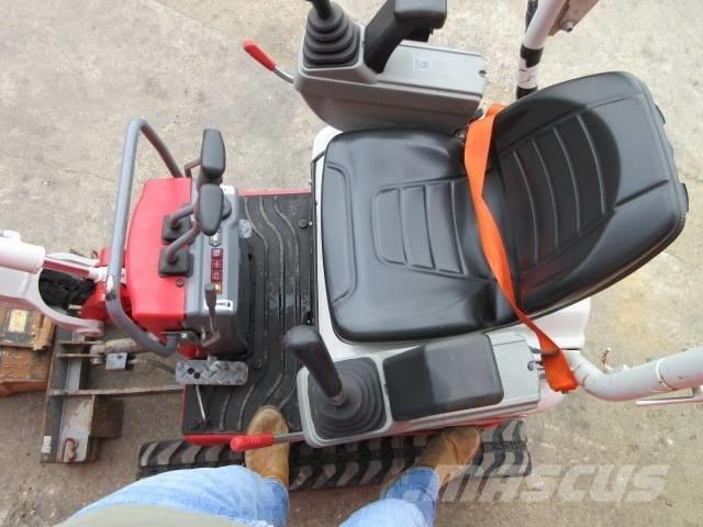 Takeuchi TB 210 R Mini bageri <7t