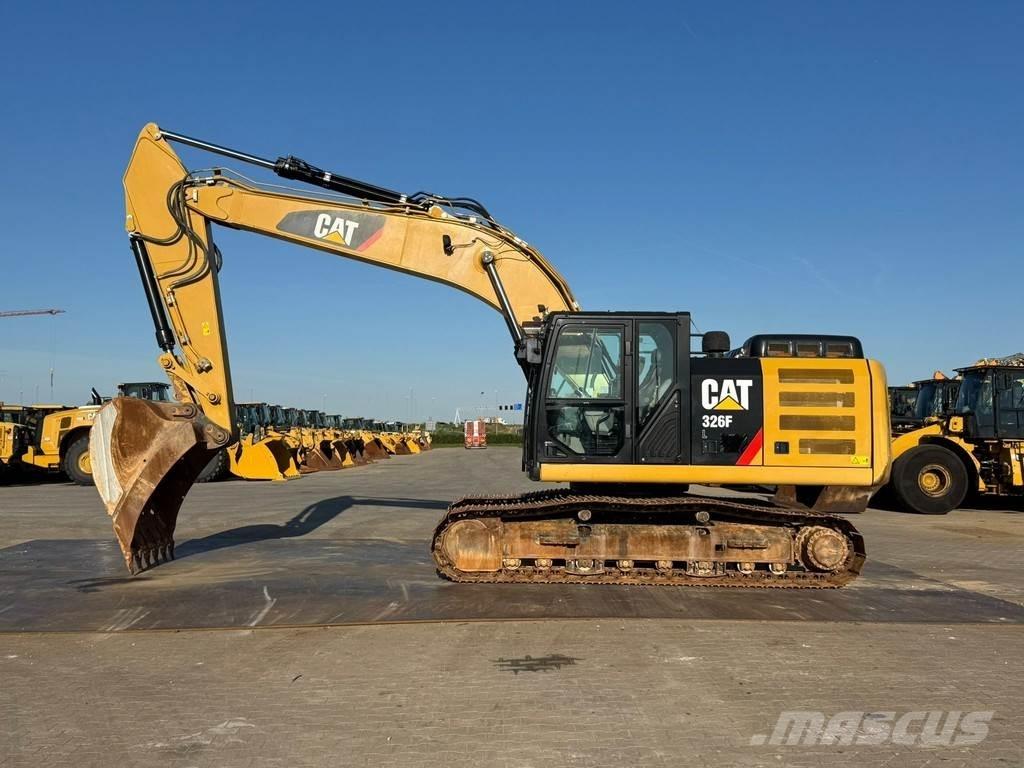 CAT 326FL Bageri gusjeničari