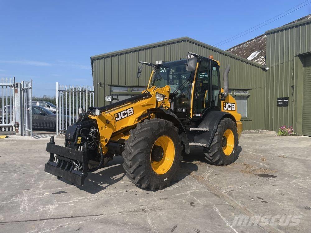 JCB TM 320 S Poljoprivredni teleskopski utovarivači