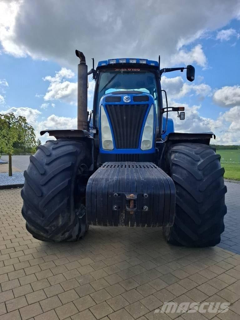 New Holland T 8050 Traktori