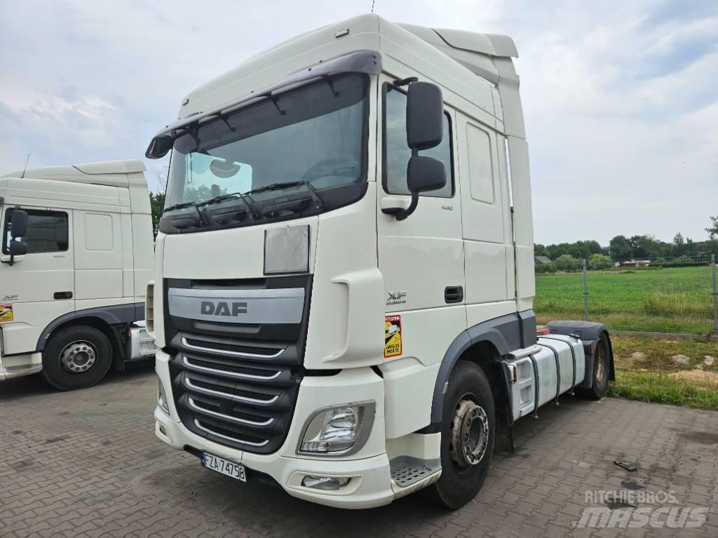 DAF XF460 Traktorske jedinice