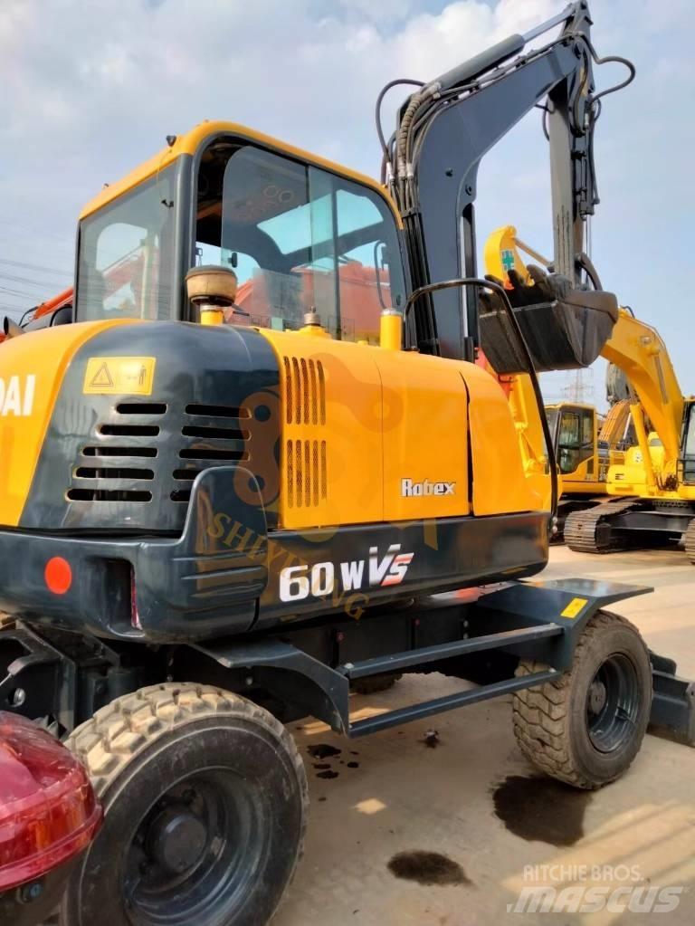 Hyundai 60w Bageri na kotačima