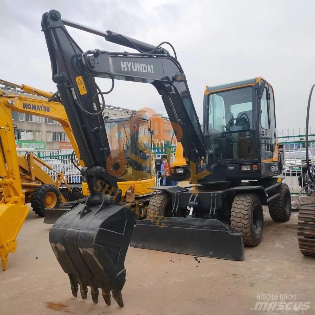 Hyundai 60w Bageri na kotačima