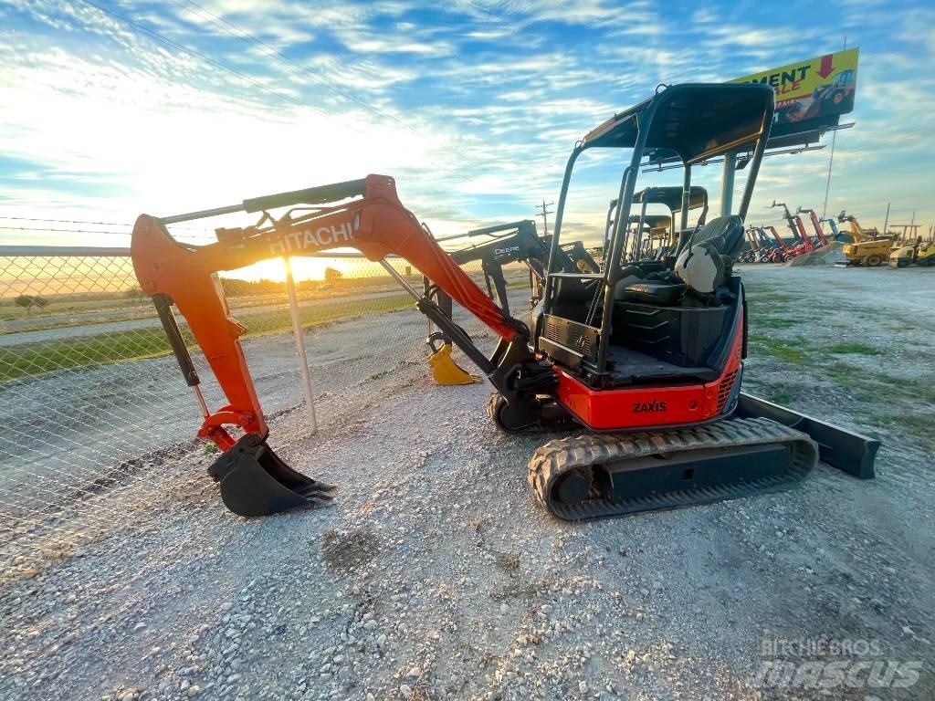 Hitachi ZX 27 U-3 Mini bageri <7t