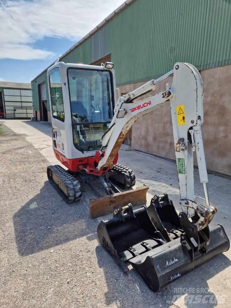 Takeuchi TB 216 A Mini bageri <7t
