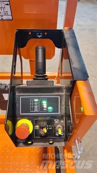 JLG ES 1530 L Škaraste platforme