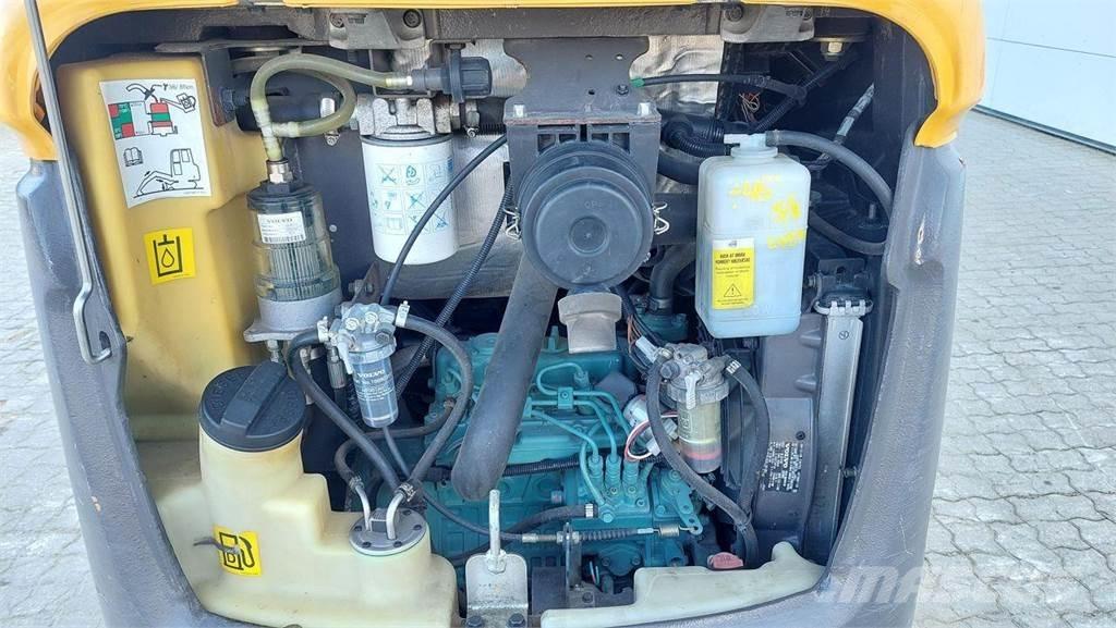 Volvo EC20D Bageri na kotačima