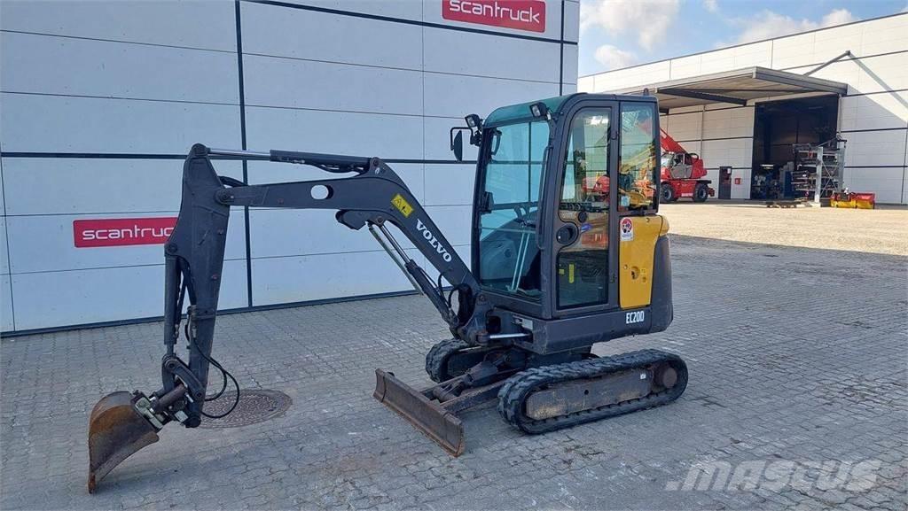 Volvo EC20D Bageri na kotačima